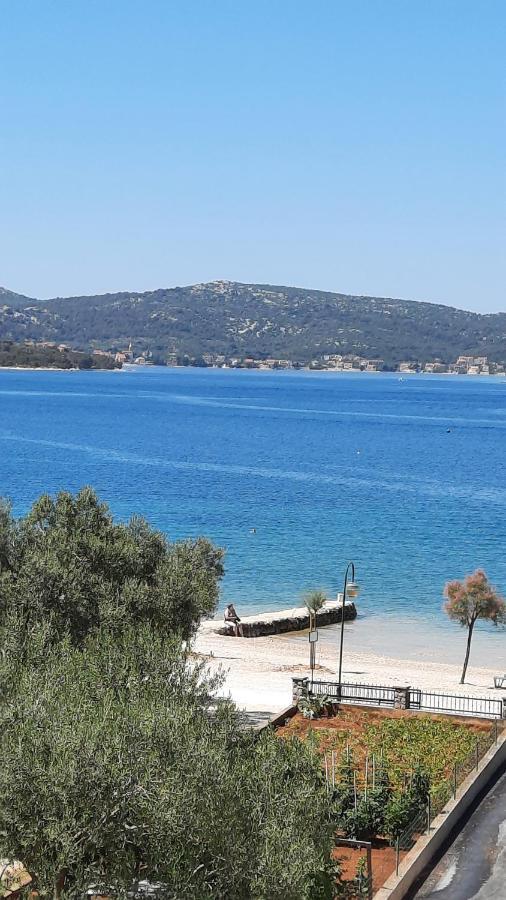 Apartments Bosana XIV Biograd Na Moru Bagian luar foto