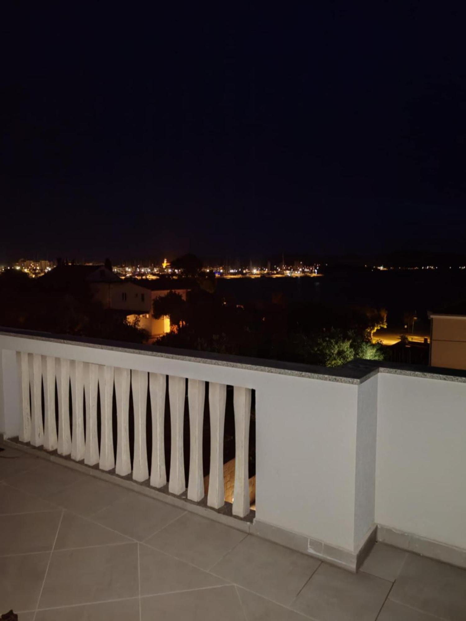 Apartments Bosana XIV Biograd Na Moru Bagian luar foto